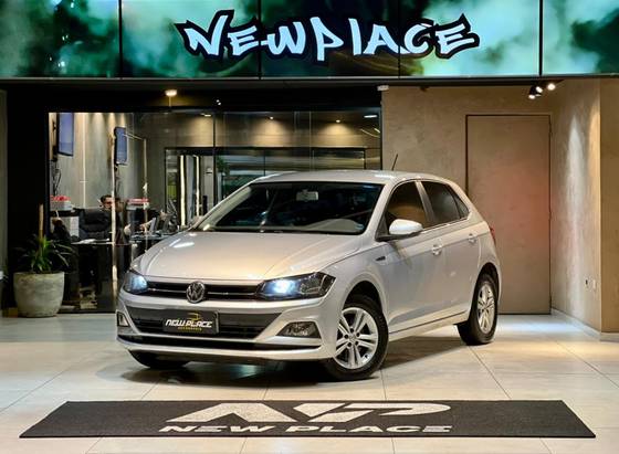 VOLKSWAGEN POLO 1.0 200 TSI COMFORTLINE AUTOMÁTICO VOLKSWAGEN POLO 1.0 200 TSI COMFORTLINE AUTOMÁTICO